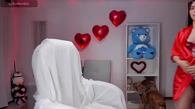  wtdreamgirl online show from February 15, 2026, 12:18 am