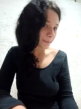 Snapshot of mmelit4 chatting on February 5, 2026, 2:54 pm mmelit4 online show from February 5, 2026, 2:54 pm