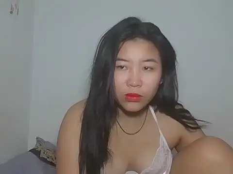 Zyeiii online show from February 10, 2026, 8:24 pm