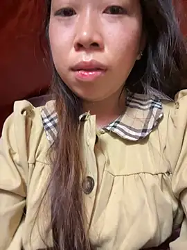 Mayly lucky2 online show from April 19, 2026, 8:33 pm