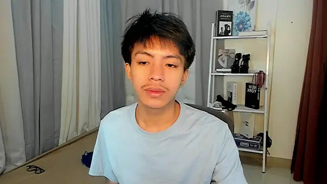 davincihugecock online show from February 6, 2026, 4:10 pm