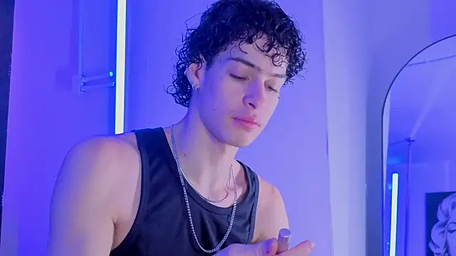 nova salvatore online show from March 23, 2026, 2:48 am