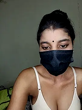 Snapshot of Erotic-Girl chatting on August 7, 2026, 5:37 pm Erotic-Girl online show from August 7, 2026, 5:37 pm
