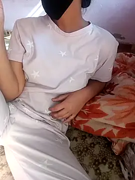 eddy girl online show from February 11, 2026, 9:14 am