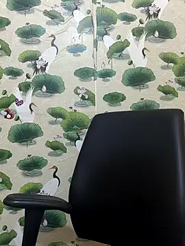 Attractive Queen  online show from February 21, 2026, 2:45 am