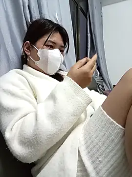 Minaa2x online show from March 3, 2026, 4:57 pm