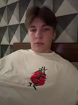 Snapshot of marcus_euphoria_ chatting on May 2, 2026, 11:04 am marcus euphoria online show from May 2, 2026, 11:04 am