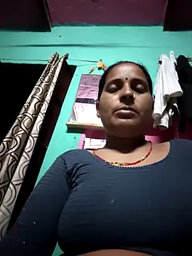 Snapshot of Reena_lodha chatting on April 27, 2026, 11:14 pm Reena lodha online show from April 27, 2026, 11:14 pm