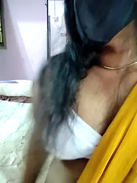 Snapshot of suma_telugu1 chatting on May 8, 2026, 7:36 am suma telugu1 online show from May 8, 2026, 7:36 am