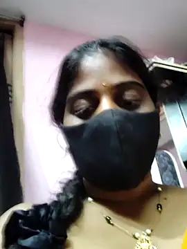 Snapshot of suma_telugu1 chatting on June 4, 2026, 3:01 am suma telugu1 online show from June 4, 2026, 3:01 am