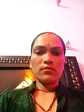 Sonam15884 online show from May 6, 2026, 1:27 pm