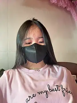 Gwen879 online show from January 10, 2026, 1:46 pm