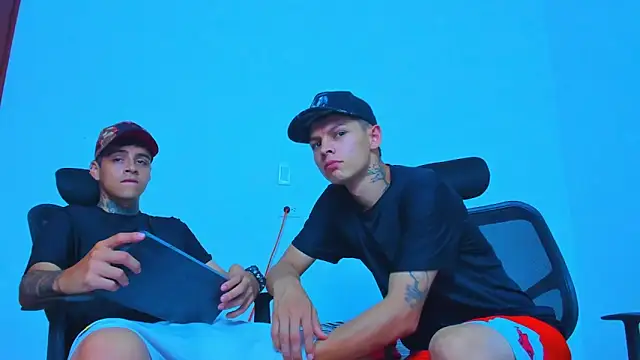 Thomas-Wil online show from April 24, 2026, 7:49 pm