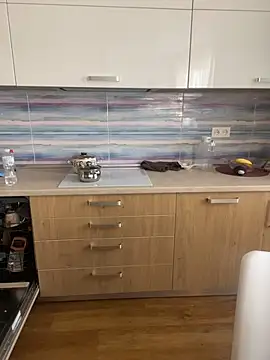 Persephone Kore online show from April 10, 2026, 10:42 am