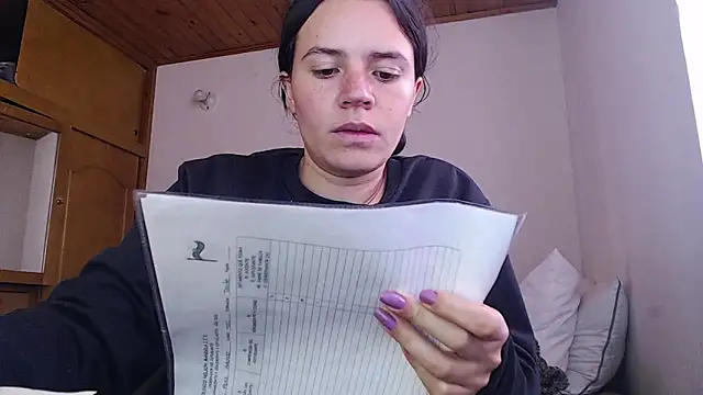 Shanel Lozano online show from March 11, 2026, 7:42 pm