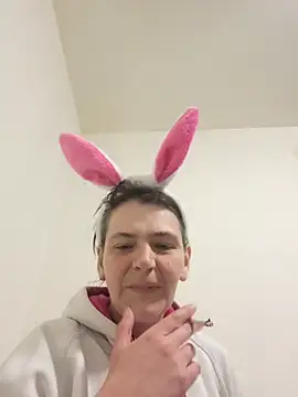 roksa2026 online show from April 4, 2026, 8:56 am