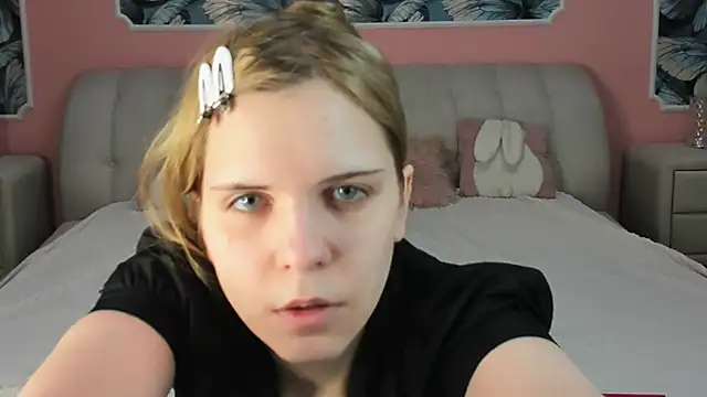 ALZA AZURE online show from March 5, 2026, 8:49 pm