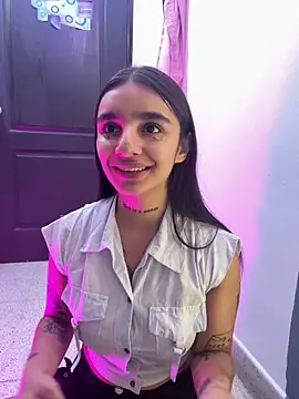 Abriil cutee online show from June 3, 2026, 3:17 pm