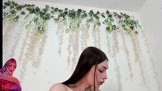 Snapshot of lizz_lunna chatting on June 24, 2026, 8:08 pm lizz lunna online show from June 24, 2026, 8:08 pm