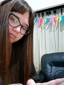 Snapshot of yamiipink22 chatting on January 18, 2026, 4:38 am yamiipink22 online show from January 18, 2026, 4:38 am