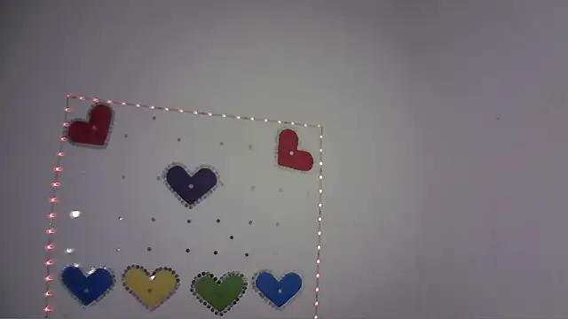 Mia Suarez7 online show from April 21, 2026, 1:42 am