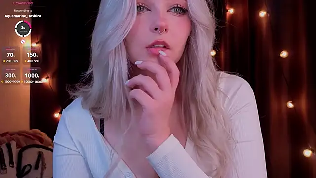 ShyniAlice online show from February 7, 2026, 4:27 am