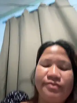 Hottie Pussy online show from April 19, 2026, 9:30 am