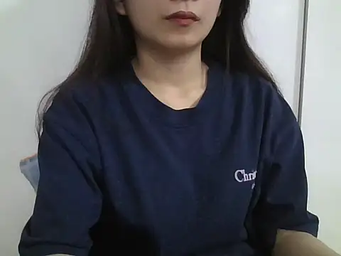 Snapshot of berry_alma06 chatting on May 7, 2026, 3:17 pm berry alma06 online show from May 7, 2026, 3:17 pm