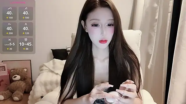 tutu-l online show from June 7, 2026, 12:09 pm