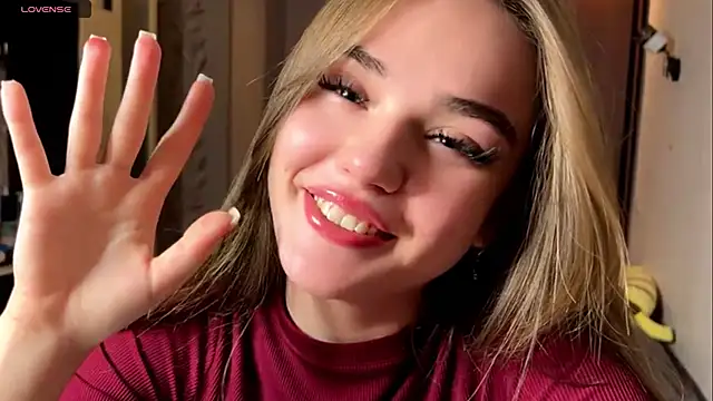 LubaSeirers online show from April 8, 2026, 3:23 pm