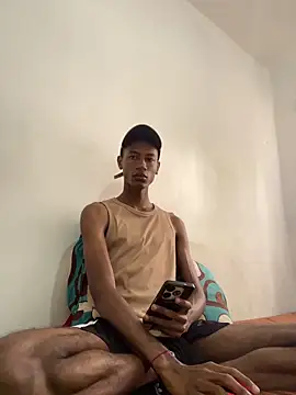 Snapshot of twink_gabrielll chatting on May 8, 2026, 1:38 pm twink gabrielll online show from May 8, 2026, 1:38 pm