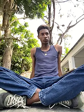 Snapshot of twink_gabrielll chatting on July 22, 2026, 1:25 pm twink gabrielll online show from July 22, 2026, 1:25 pm