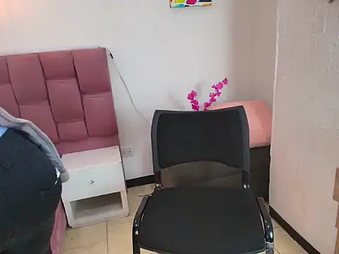 Oswalldo   online show from March 31, 2026, 11:10 am