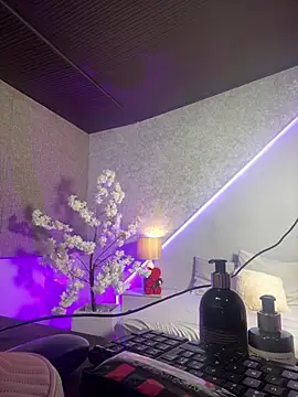 maaluh online show from April 23, 2026, 4:20 pm