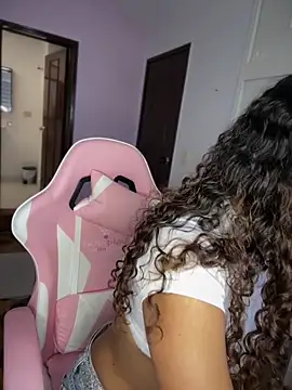 PrettyHamaica online show from February 2, 2026, 9:02 pm