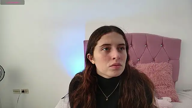 Cherry Boomxx online show from March 25, 2026, 5:52 pm