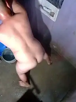 Guanatos13 online show from April 13, 2026, 4:18 am