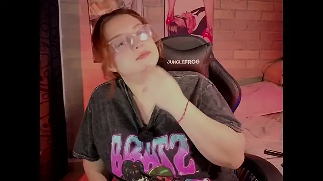 Mia Franklyn online show from February 19, 2026, 1:23 am