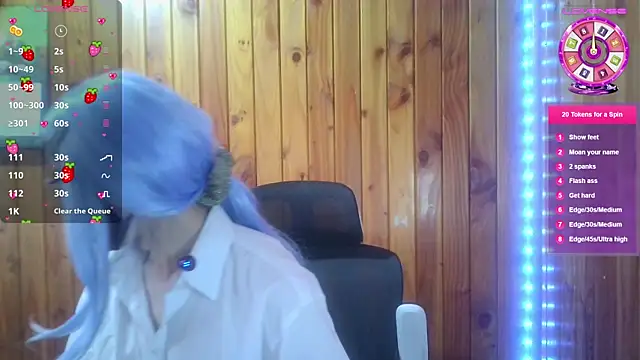 Frankie boygirl online show from April 25, 2026, 7:55 pm