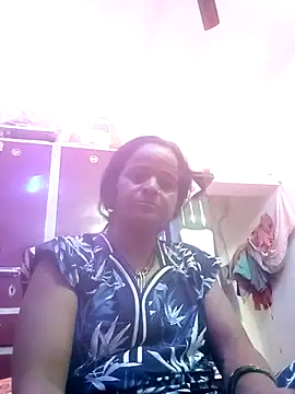 kiiuu sexe online show from March 12, 2026, 5:19 pm