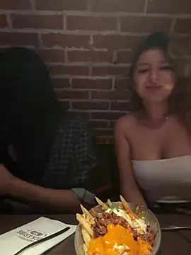 bebitas2  online show from April 12, 2026, 10:37 pm