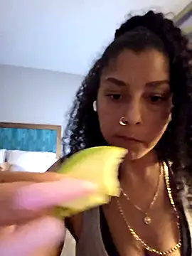 tastesosweet online show from April 27, 2026, 11:58 pm
