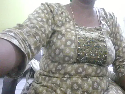 Snapshot of mohini_bhabhi chatting on June 18, 2026, 11:58 am mohini bhabhi online show from June 18, 2026, 11:58 am