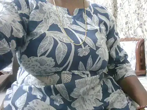 Snapshot of mohini_bhabhi chatting on July 28, 2026, 4:16 pm mohini bhabhi online show from July 28, 2026, 4:16 pm