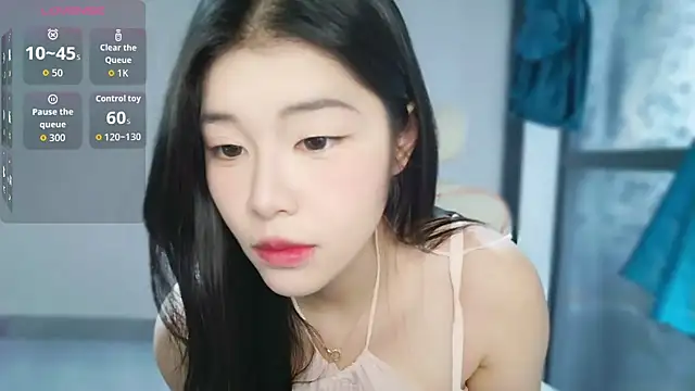 -XiaoYu-777 online show from February 6, 2026, 7:34 am