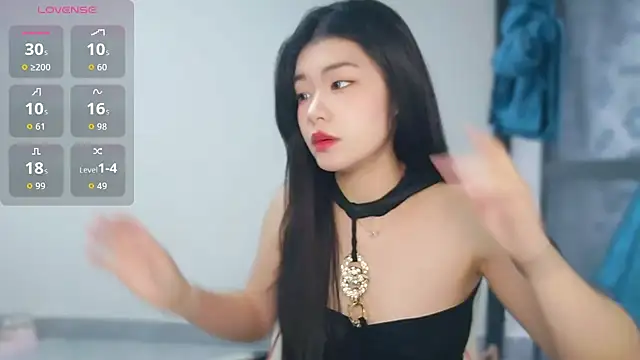 -XiaoYu-777 online show from February 7, 2026, 7:23 am