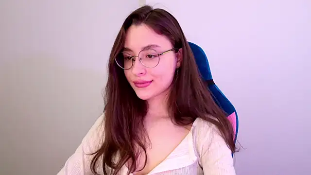 Snapshot of classy____ chatting on May 2, 2026, 2:22 pm classy online show from May 2, 2026, 2:22 pm