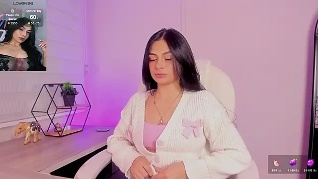 lilith petit  online show from March 24, 2026, 1:27 pm