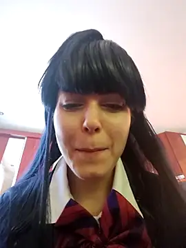 MochiNy4n online show from April 4, 2026, 3:42 pm