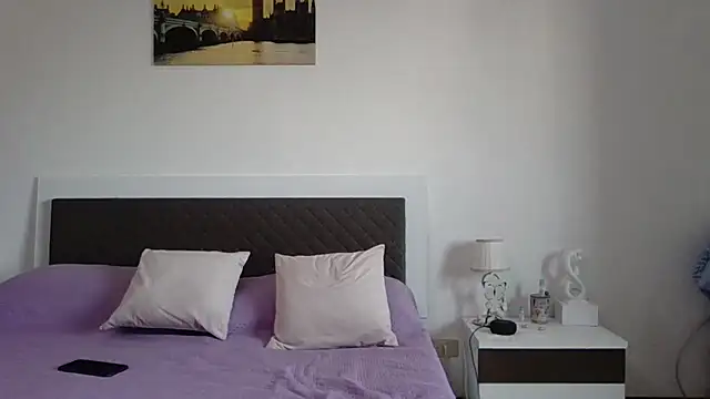 Clara1986 online show from June 12, 2026, 2:16 pm